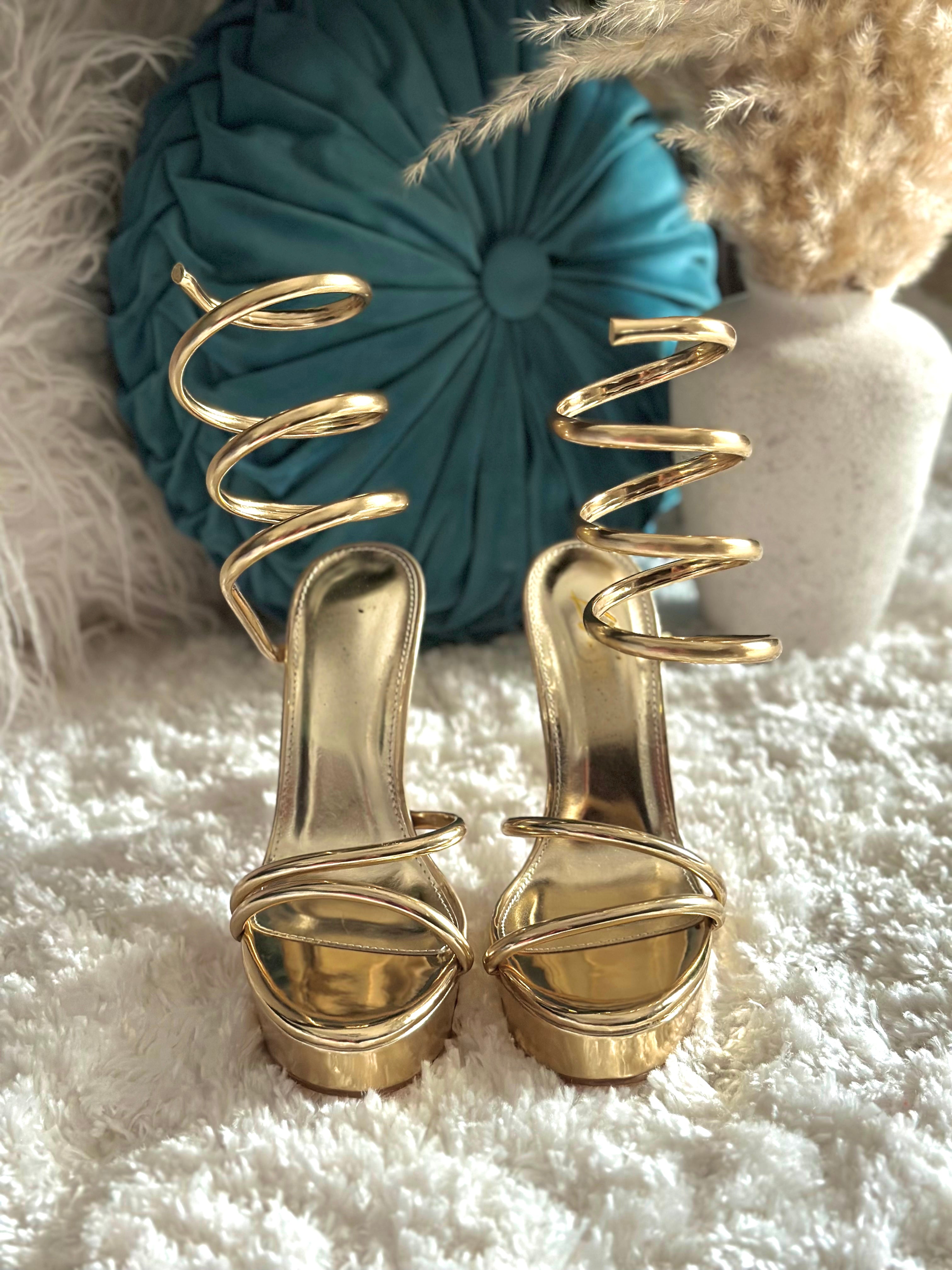 Woman’s Chunky Heel Goddess